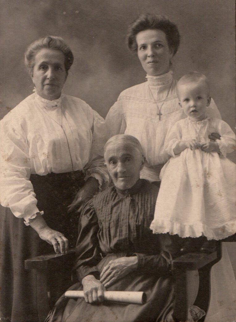 Olive Meloche (the woman seated in the chair) is a direct descendant of Pierre Meloche.